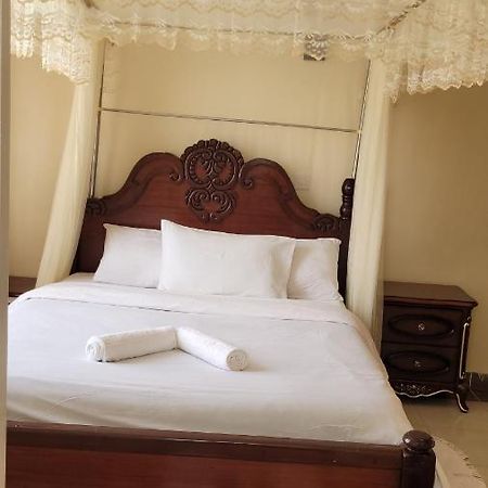 Ree Homestay And Safaris -Jkia Mlolongo Exteriör bild