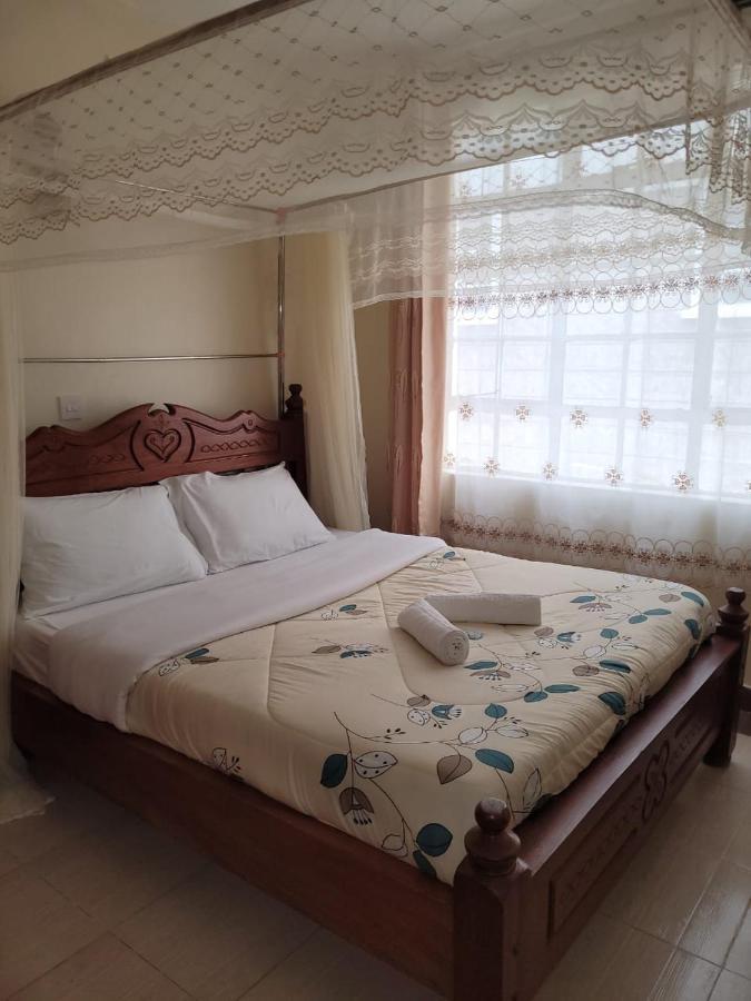 Ree Homestay And Safaris -Jkia Mlolongo Rum bild